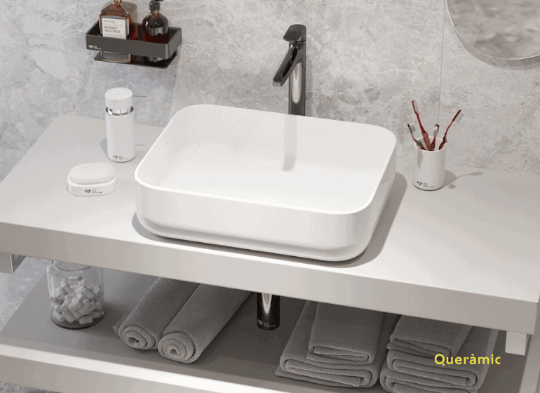 Lavabos blancos de cerámicas